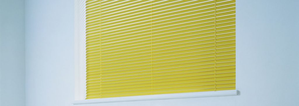venetian blinds